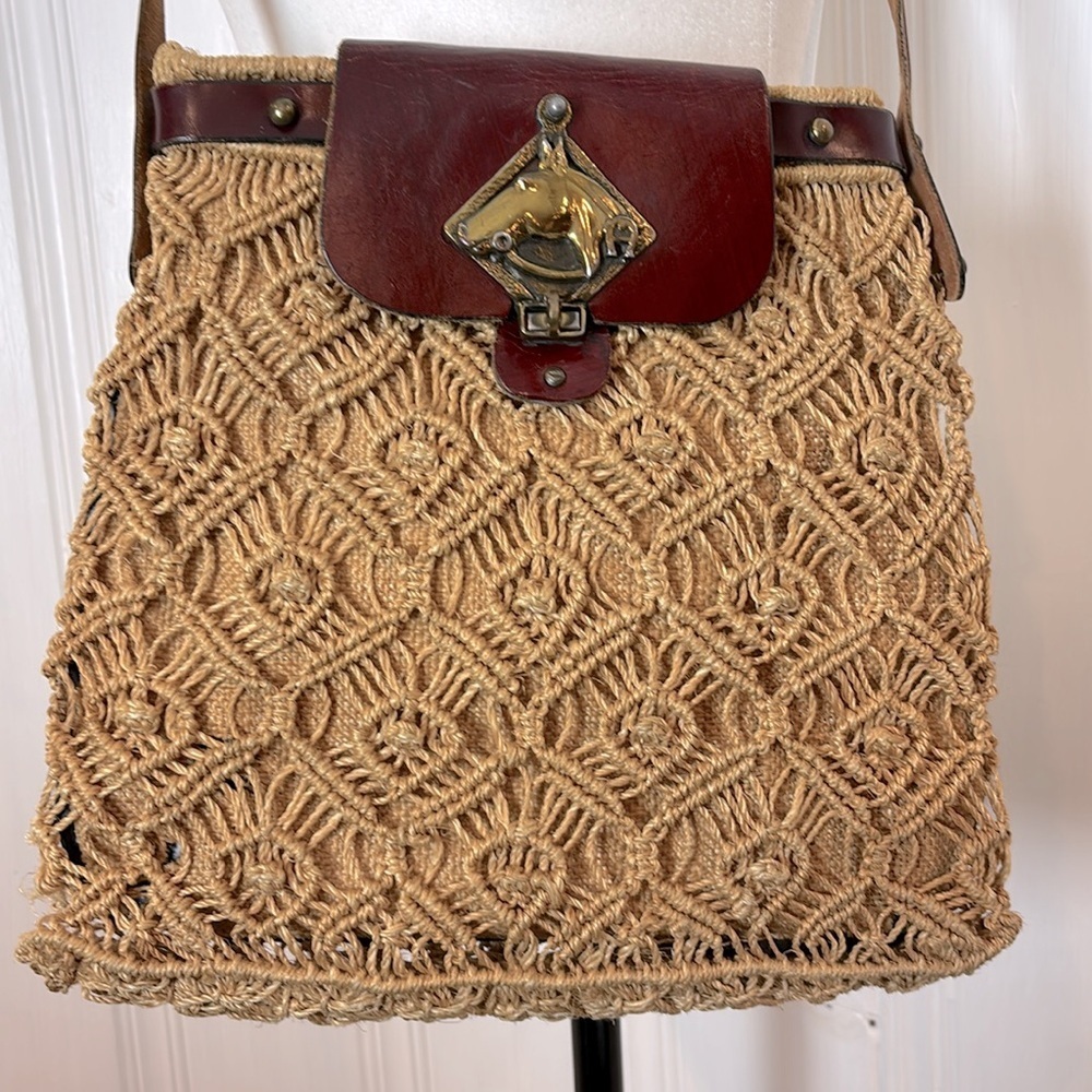 Vintage ETIENNE AIGNER 60s jute macramé bag